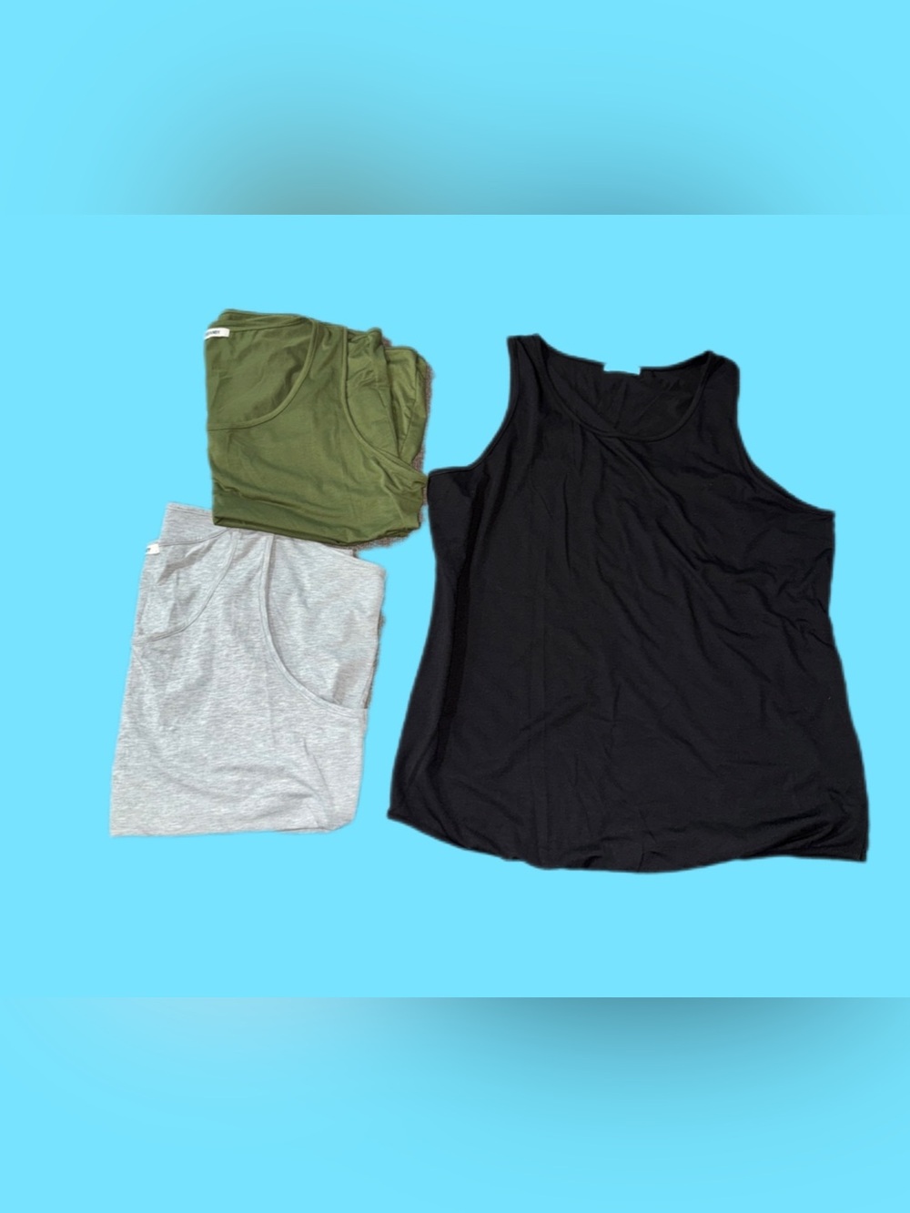 Everyday Scoop-Neck Tank Top 3 pack